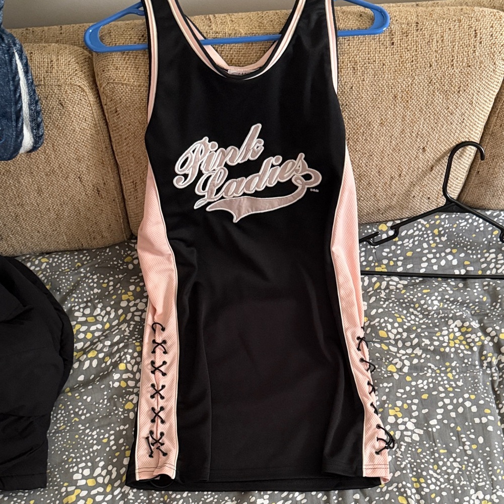 Steve & Barry's Black and Pink Women's Top